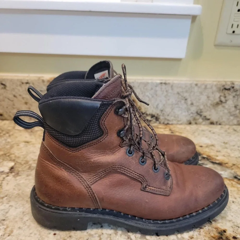 Red Wing 1626 Mens 8.5 D BROWN Leather Work Boots EH Electrical Hazard